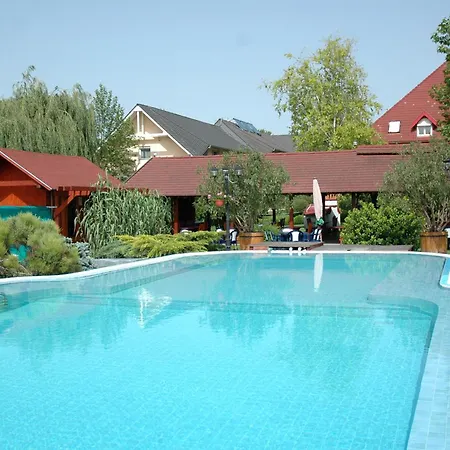 Piknik Wellness Σίοφοκ