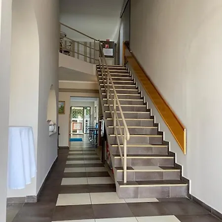 Ξενοδοχείο Piknik Wellness Σίοφοκ