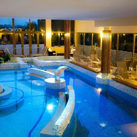 Piknik Wellness Hotel Siófok