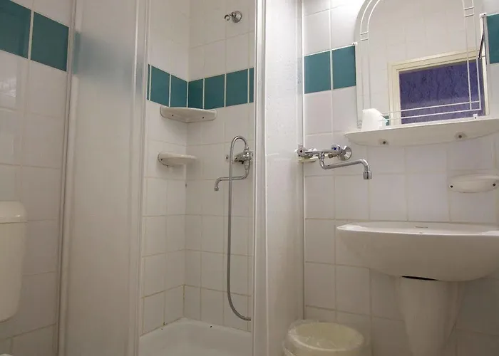 Piknik Wellness ホテル 3*