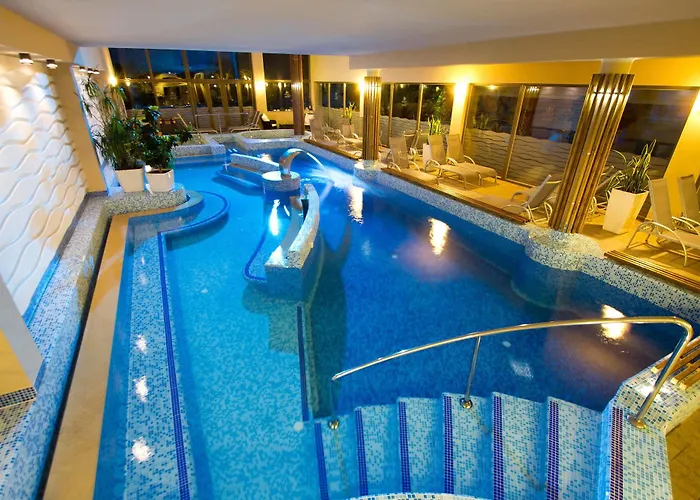 מלון Piknik Wellness שיופוק